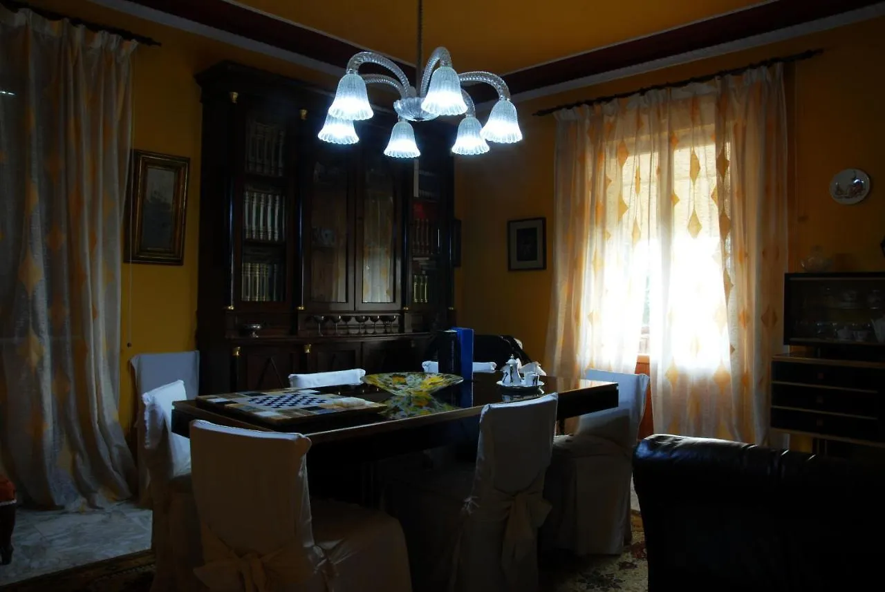A Casa Di Rosy Guest House Rapolano Terme 0*,  Italy